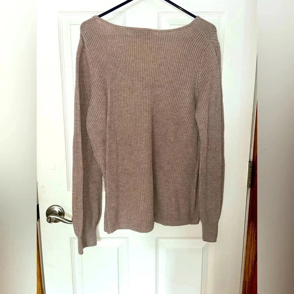 Express V-Neck Beige Knit Sweater, Extra Large - Picture 3 of 4